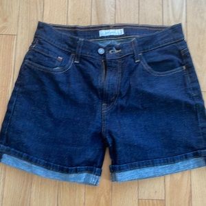 Levi’s 515 shorts dark wash